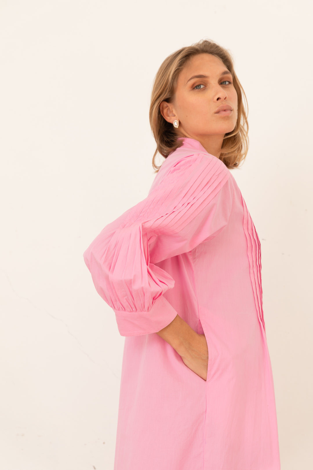 La robe courte Amabel Rose Euphorie